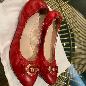 Gianni Versace Vanitas - Women's True Red Leather Medusa Ballet Flats - 38